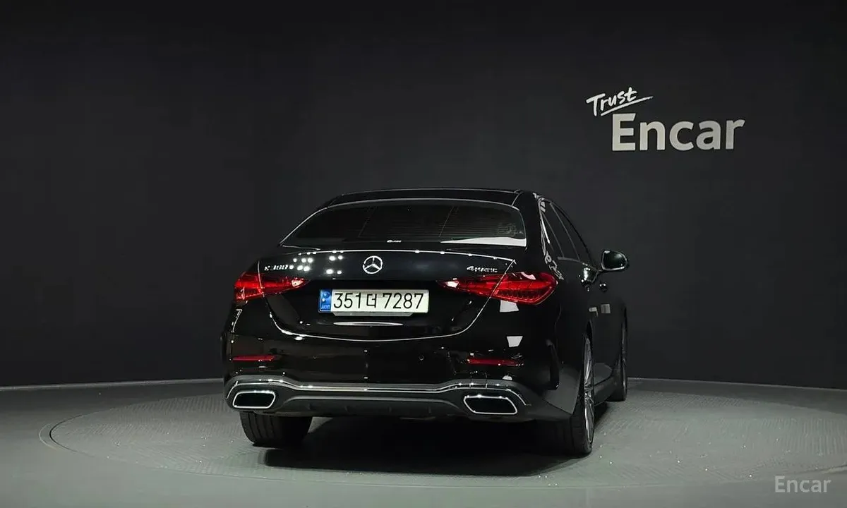 MERCEDES-BENZ C300 4MATIC AMG-LINE 2023