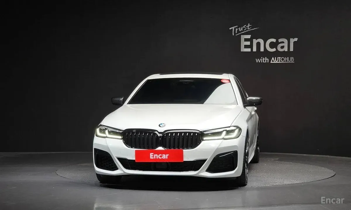 BMW 5 SERIES 2023