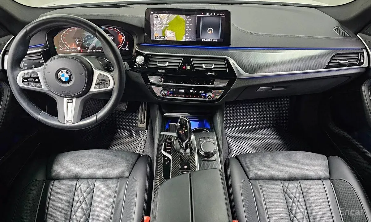 BMW 5 SERIES 2023