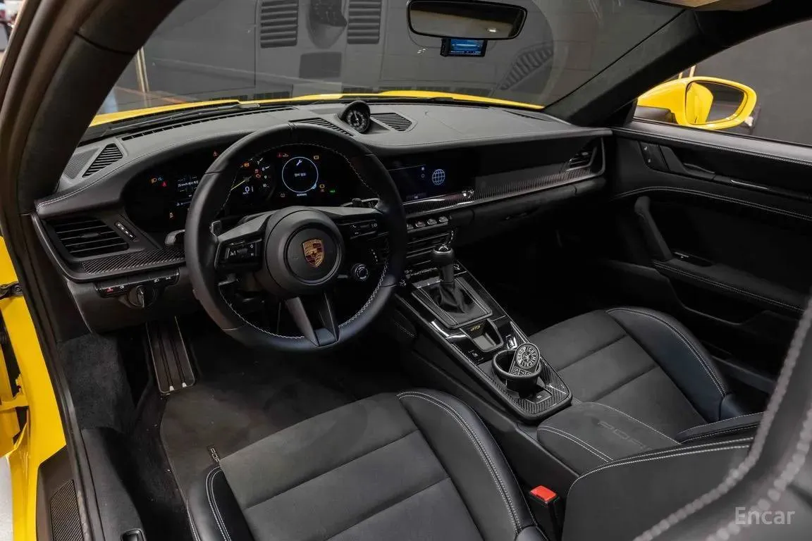 PORSCHE 911 2022