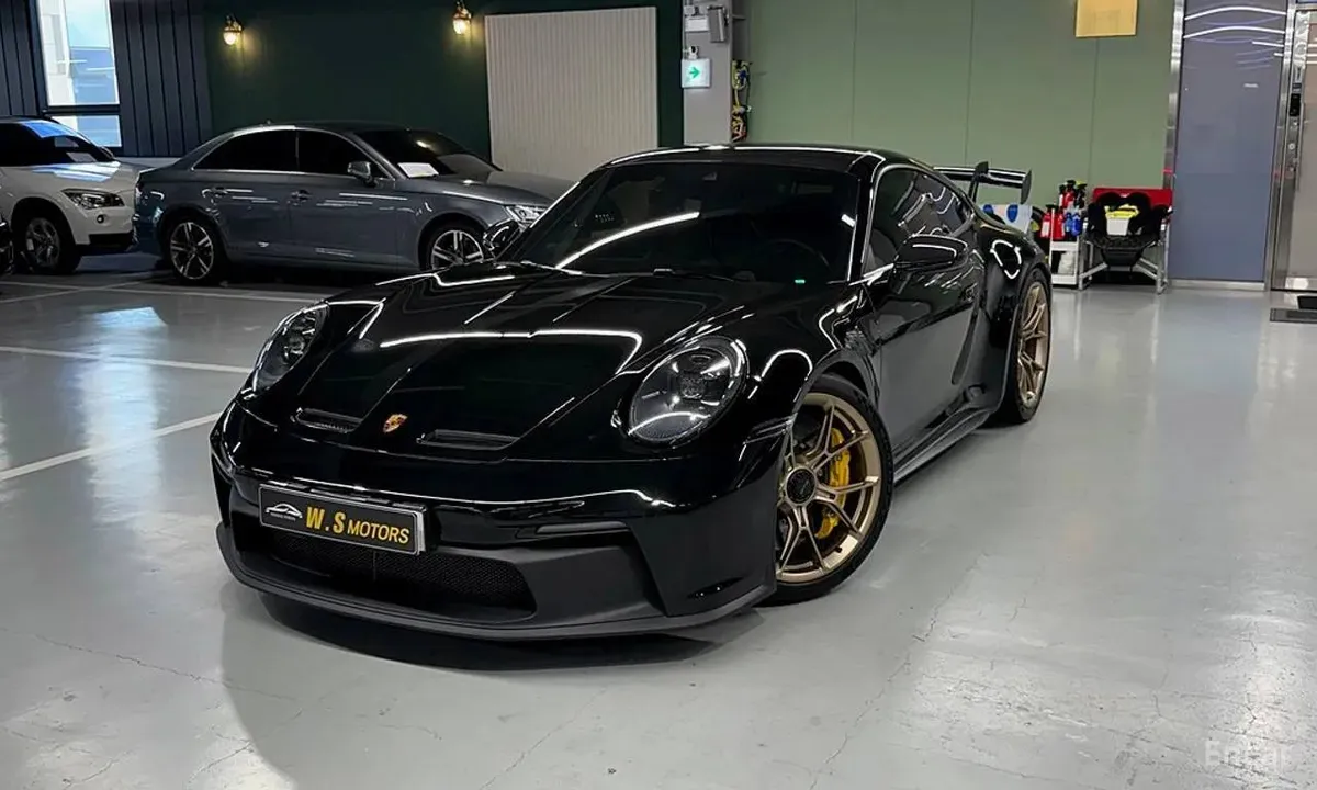 PORSCHE 911 2022