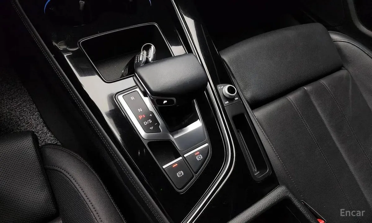 AUDI A4 PREMIUM 2022