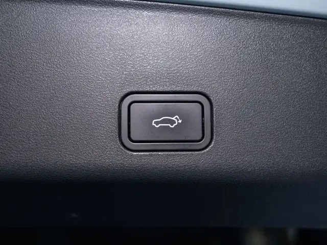 GEELY XINGYUE L HYBRID 2022
