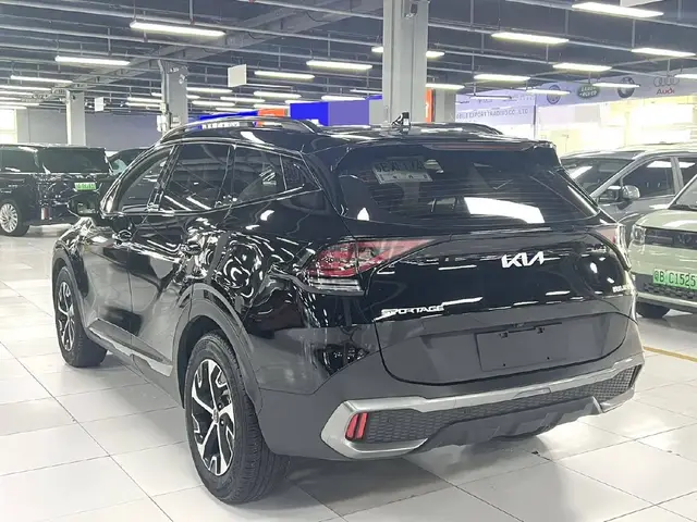 KIA SPORTAGE 2023