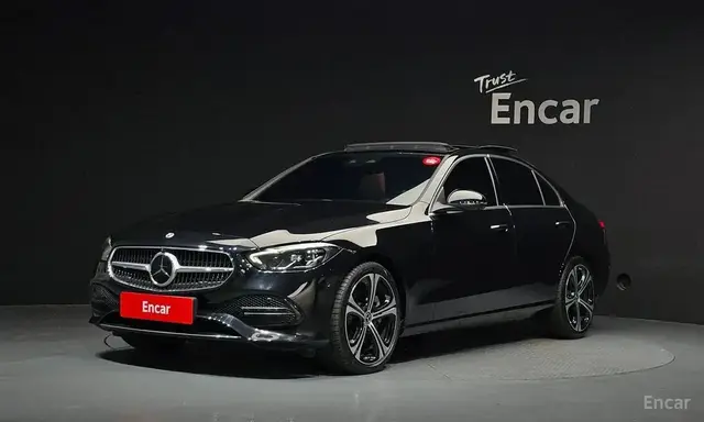 MERCEDES-BENZ C300 4MATIC AVANTGARDE 2023