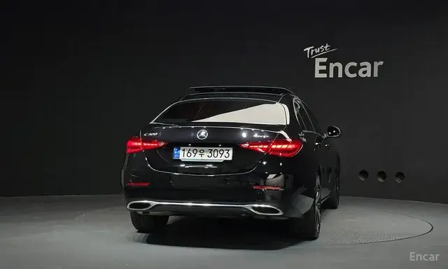 MERCEDES-BENZ C300 4MATIC AVANTGARDE 2023