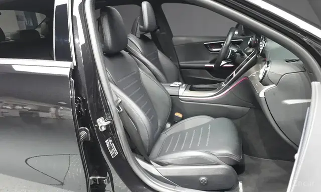 MERCEDES-BENZ C300 4MATIC AMG-LINE 2023