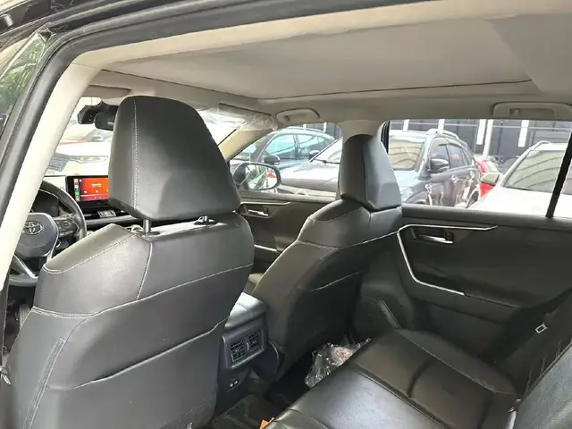 TOYOTA RAV4 HYBRID 2023