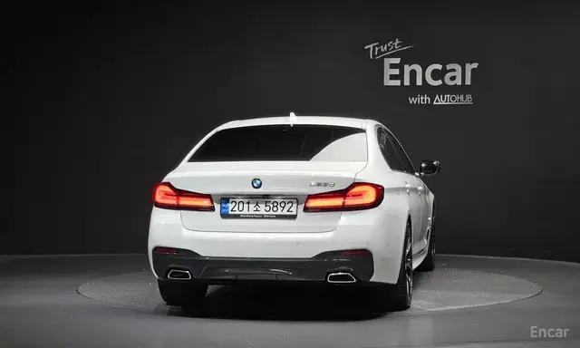 BMW 5 SERIES 2023