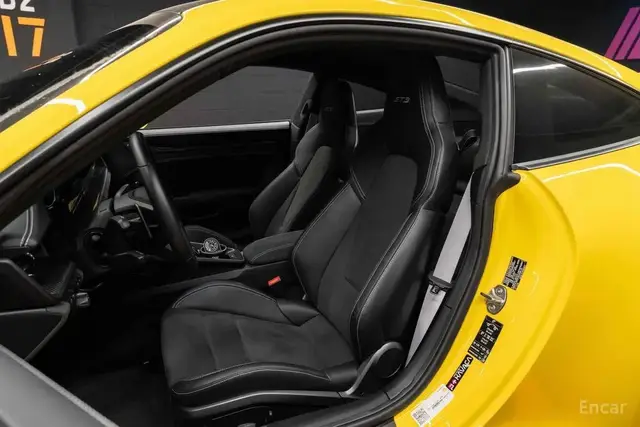 PORSCHE 911 2022