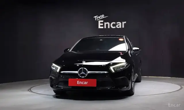 MERCEDES-BENZ A220 SEDAN 2022