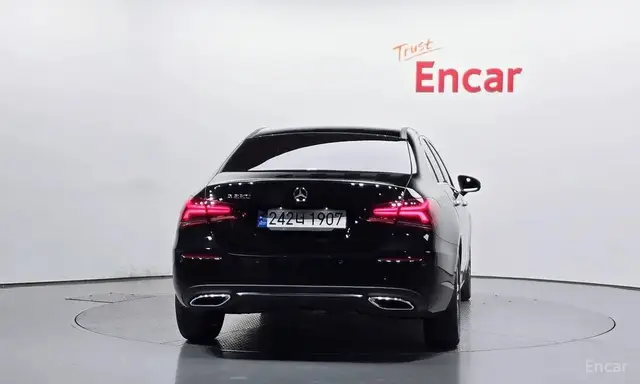 MERCEDES-BENZ A220 SEDAN 2022