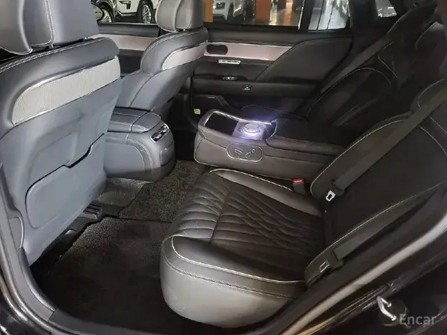 GENESIS G90 AWD BLACK 2022