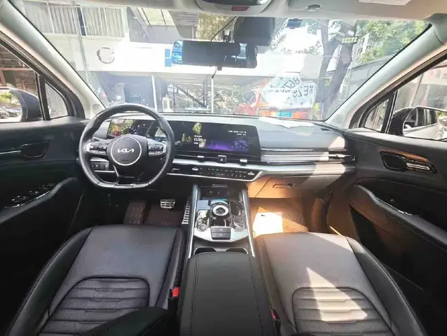 KIA SPORTAGE 2WD 2024