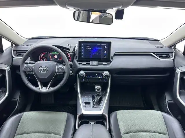 TOYOTA RAV4 2022