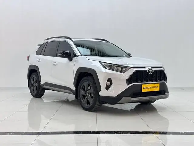 TOYOTA RAV4 2022