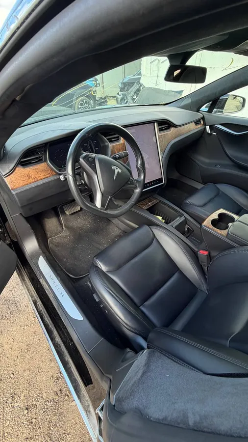 TESLA MODEL S LONG RANGE 2020