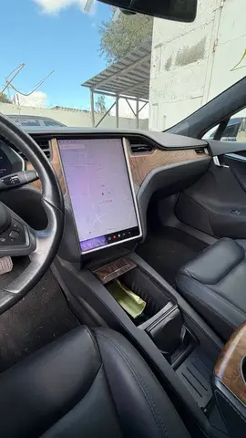 TESLA MODEL S LONG RANGE 2020