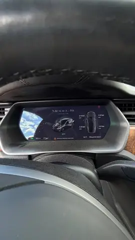 TESLA MODEL S LONG RANGE 2020