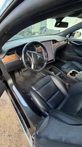 TESLA MODEL S LONG RANGE 2020