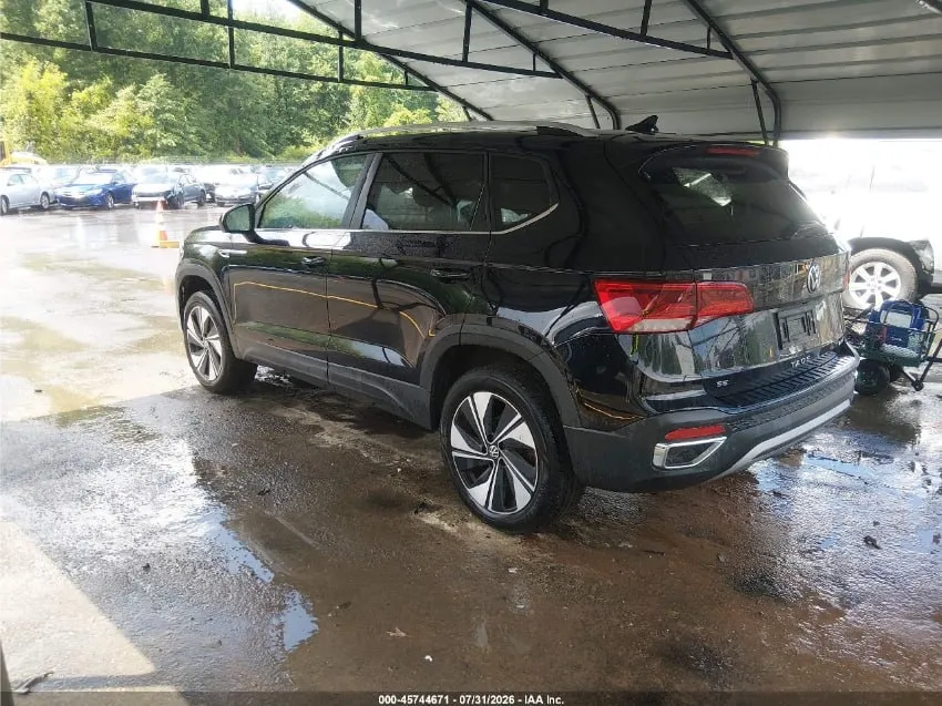 VOLKSWAGEN TAOS SE 2024