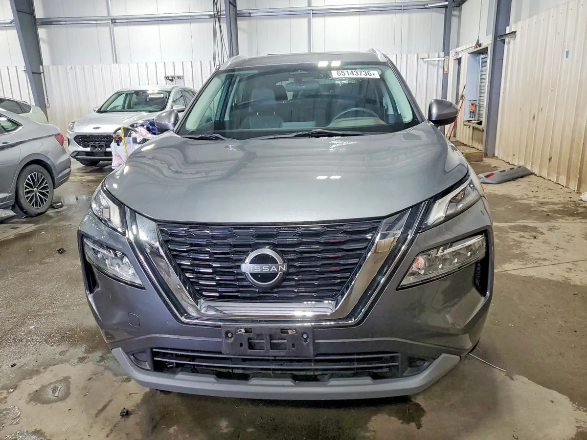 NISSAN ROGUE SV 2023