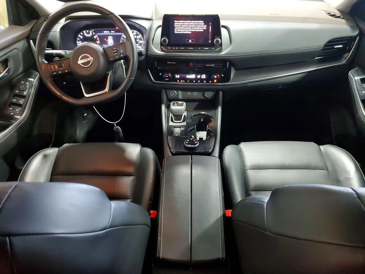 NISSAN ROGUE SV 2023