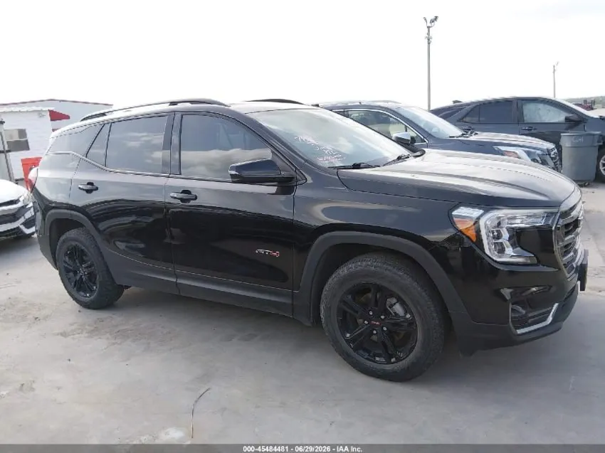 GMC TERRAIN AWD AT4 2022