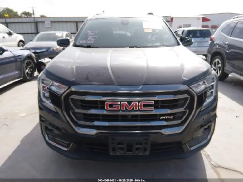 GMC TERRAIN AWD AT4 2022