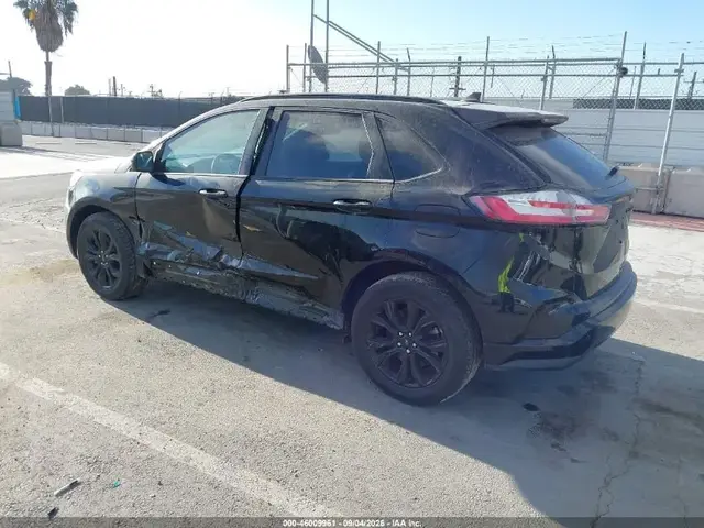 FORD EDGE SE 2022