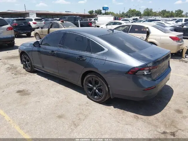 HONDA ACCORD EX 2024