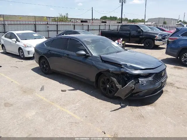 HONDA ACCORD EX 2024