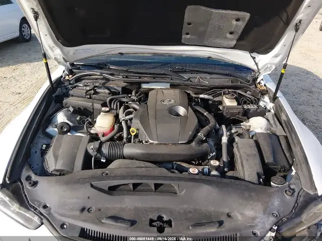 LEXUS IS 200T 2017