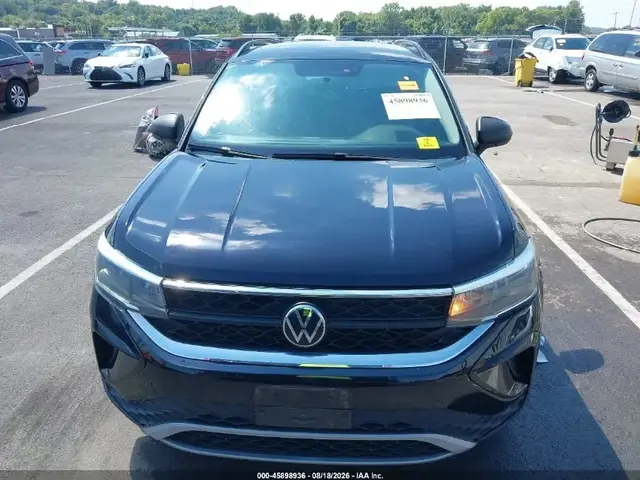 VOLKSWAGEN TAOS 2022