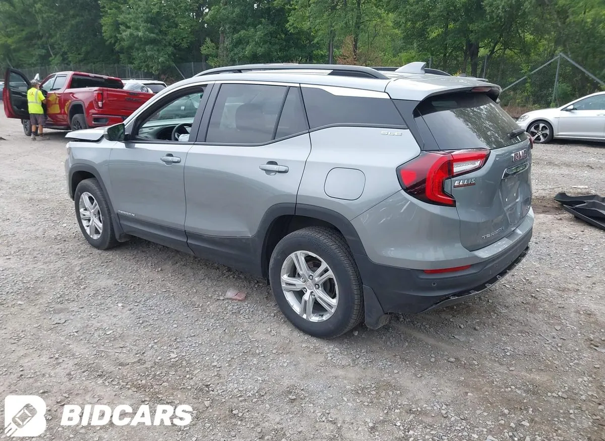 GMC TERRAIN AWD SLE 2024