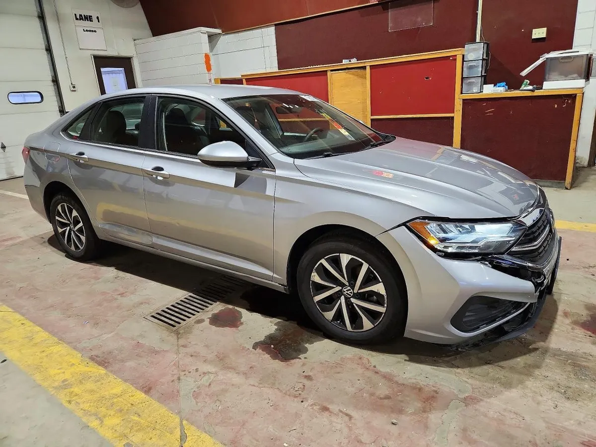 VOLKSWAGEN JETTA S 2024