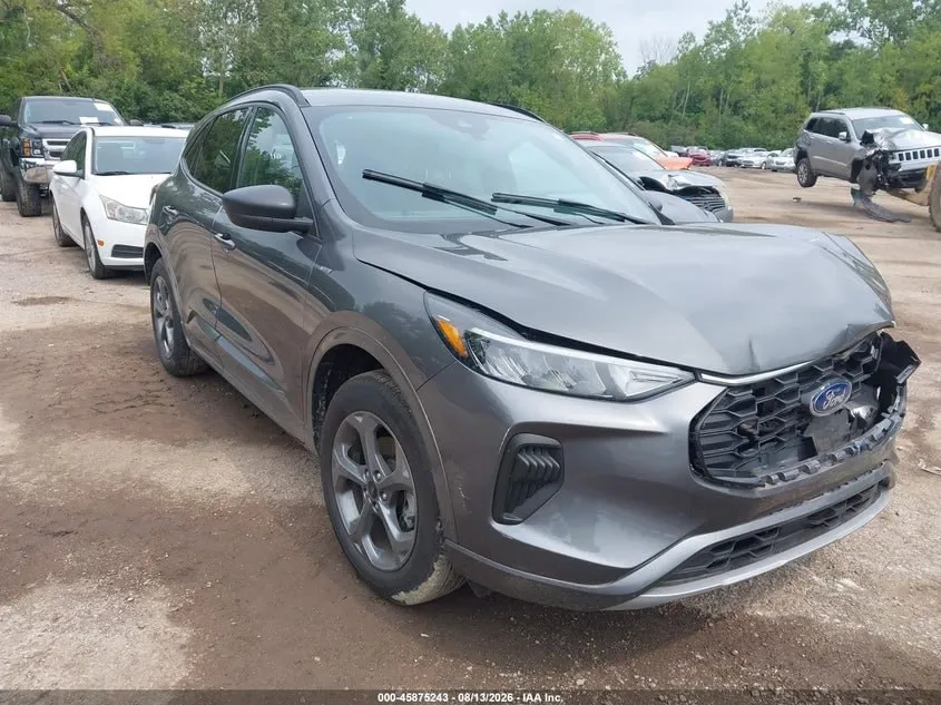 FORD ESCAPE ST-LINE 2023