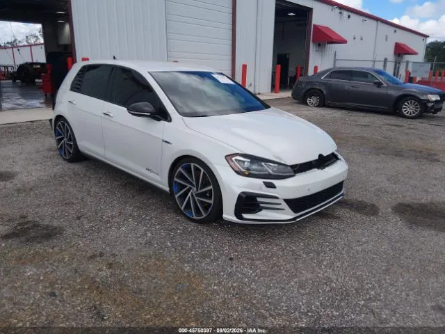 VOLKSWAGEN GOLF R MK7 DCC NAVIGATION (АДАПТИВНАЯ ПОДВЕСКА НАВИГАЦИЯ ТОПОВАЯ ОПТИКА САЛОН НА КОЖЕ) 2018