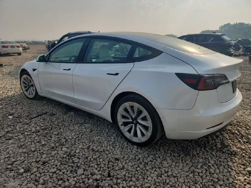 TESLA MODEL 3 LONG RANGE 2021