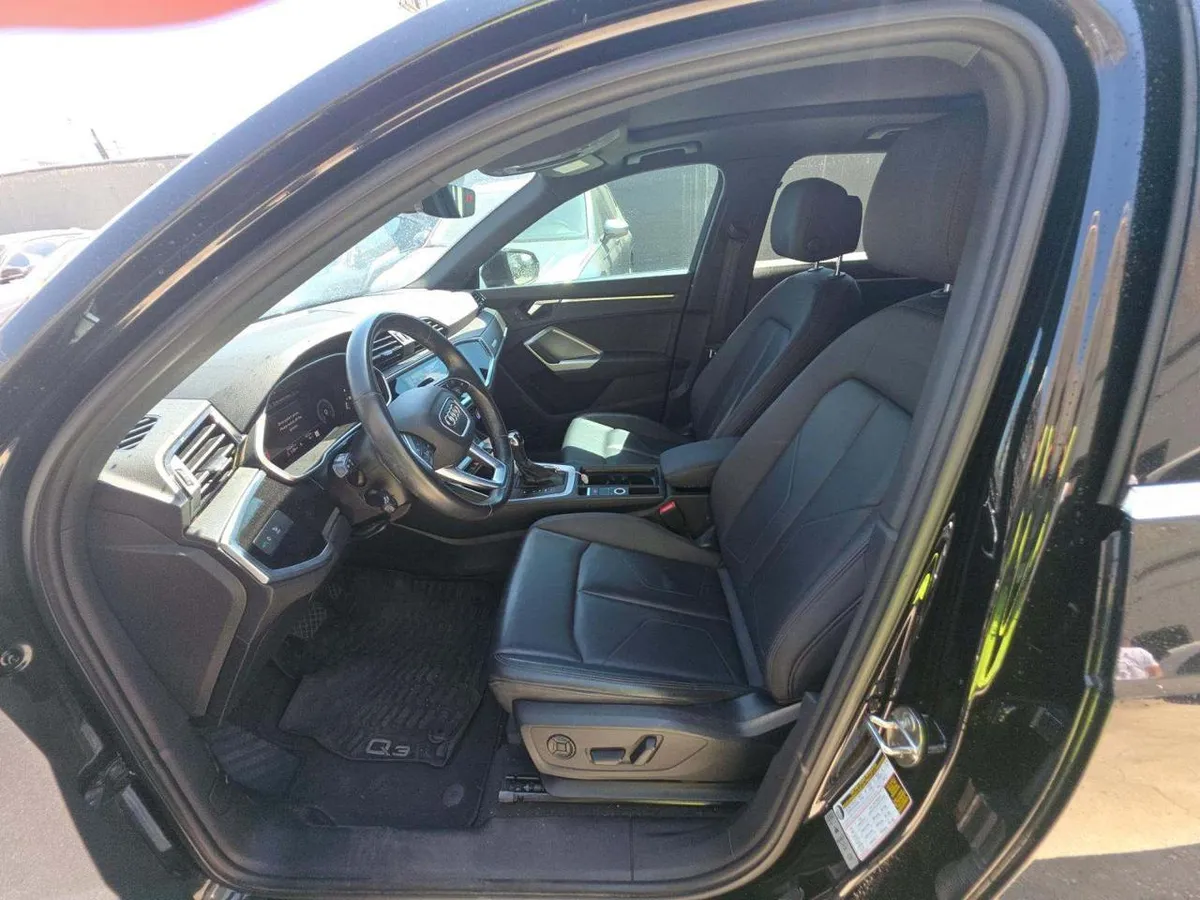 AUDI Q3 PREMIUM PLUS 2022