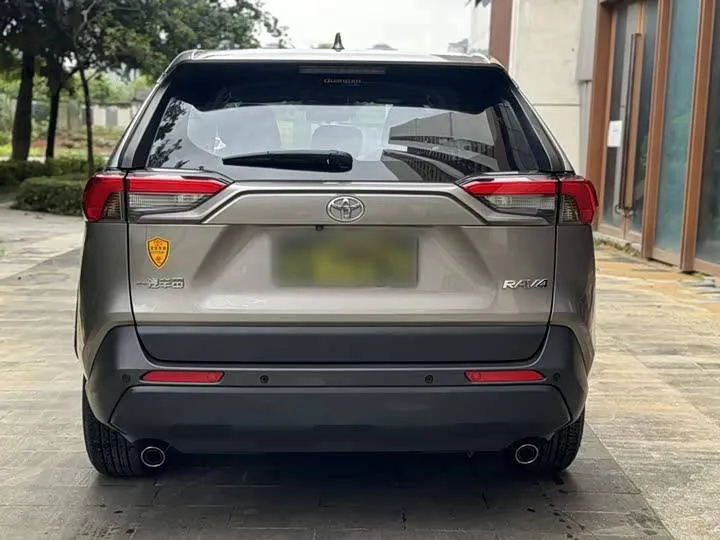 TOYOTA RAV4 URBAN EDITION (КАМЕРА ЗАДНЕГО ВИДА КОЖАНЫЕ СИДЕНЬЯ И МНОГОЕ ДРУГОЕ) 2022