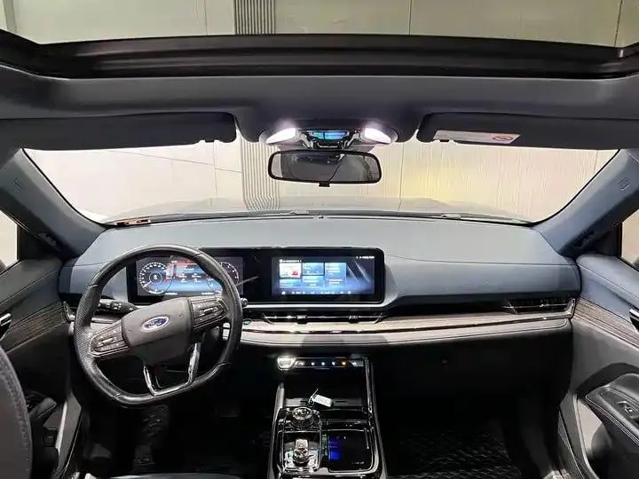 FORD EQUATOR SPORT PREMIUM MODEL 2022