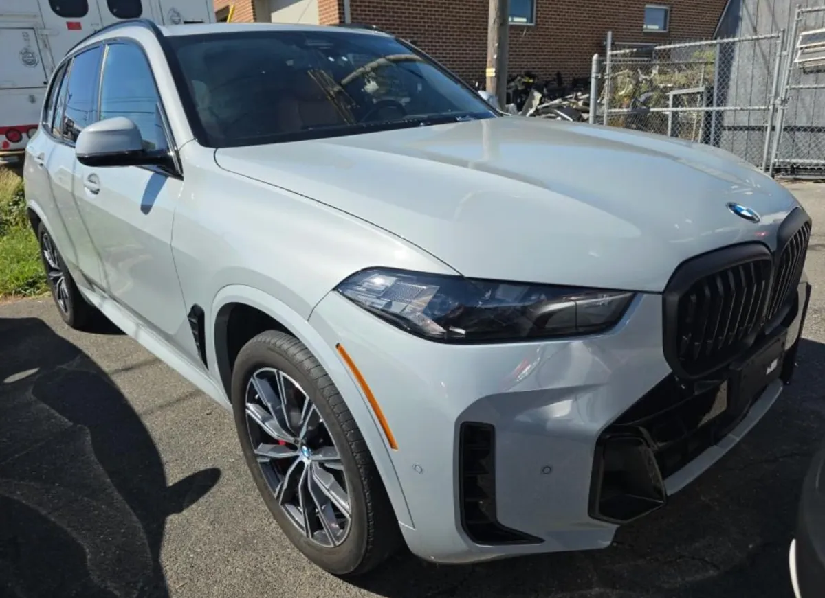 BMW X5 M SPORT PACKAGE + M SPORT PROFESSIONAL (АГРЕССИВНЫЙ ОБВЕС СПОРТИВНАЯ ВЫХЛОПНАЯ СИСТЕМА РЕШЕТКА ICONI 2024