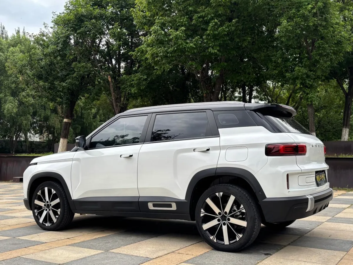 GEELY ICON ПРОБЕГ 28 000 КМ ДЛЯ 2022 ГОДА ЭТО ЭКСТРЕМАЛЬНО МАЛО МАШИНА ПОЧТИ НОВАЯ 2022