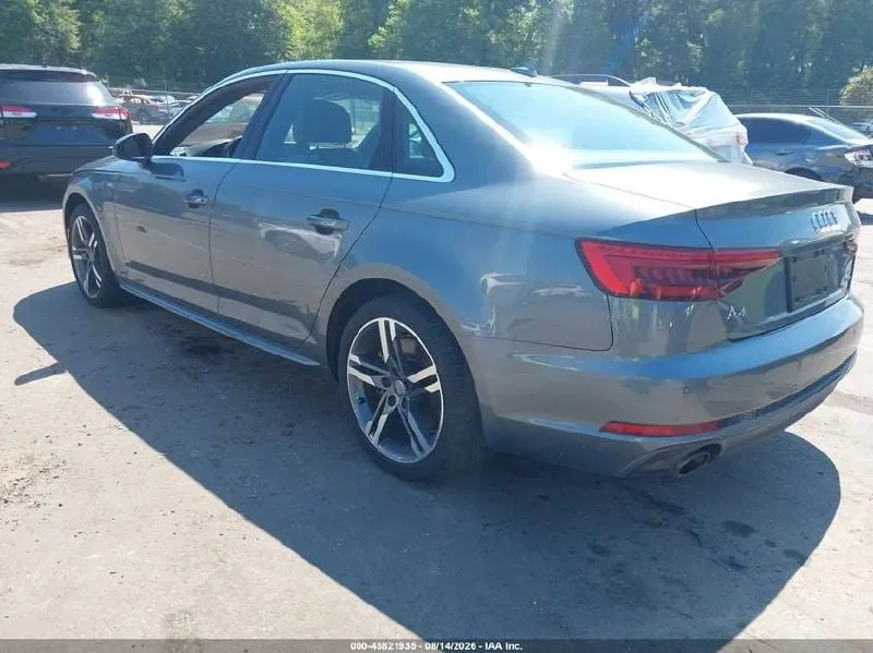 AUDI A4 PREMIUM PLUS С СОВРЕМЕННОЙ МУЛЬТИМЕДИА И ПРЕМИАЛЬНОЙ ОТДЕЛКОЙ 2017