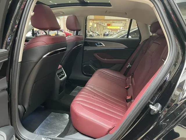 HONGQI H5 ПРОБЕГ 30 000 КМ ДЛЯ 2023 ГОДА ЭТО ОТЛИЧНЫЙ ПОКАЗАТЕЛЬ ДВИГАТЕЛЬ ТОЛЬКО РАЗОГРЕЛСЯ 2023