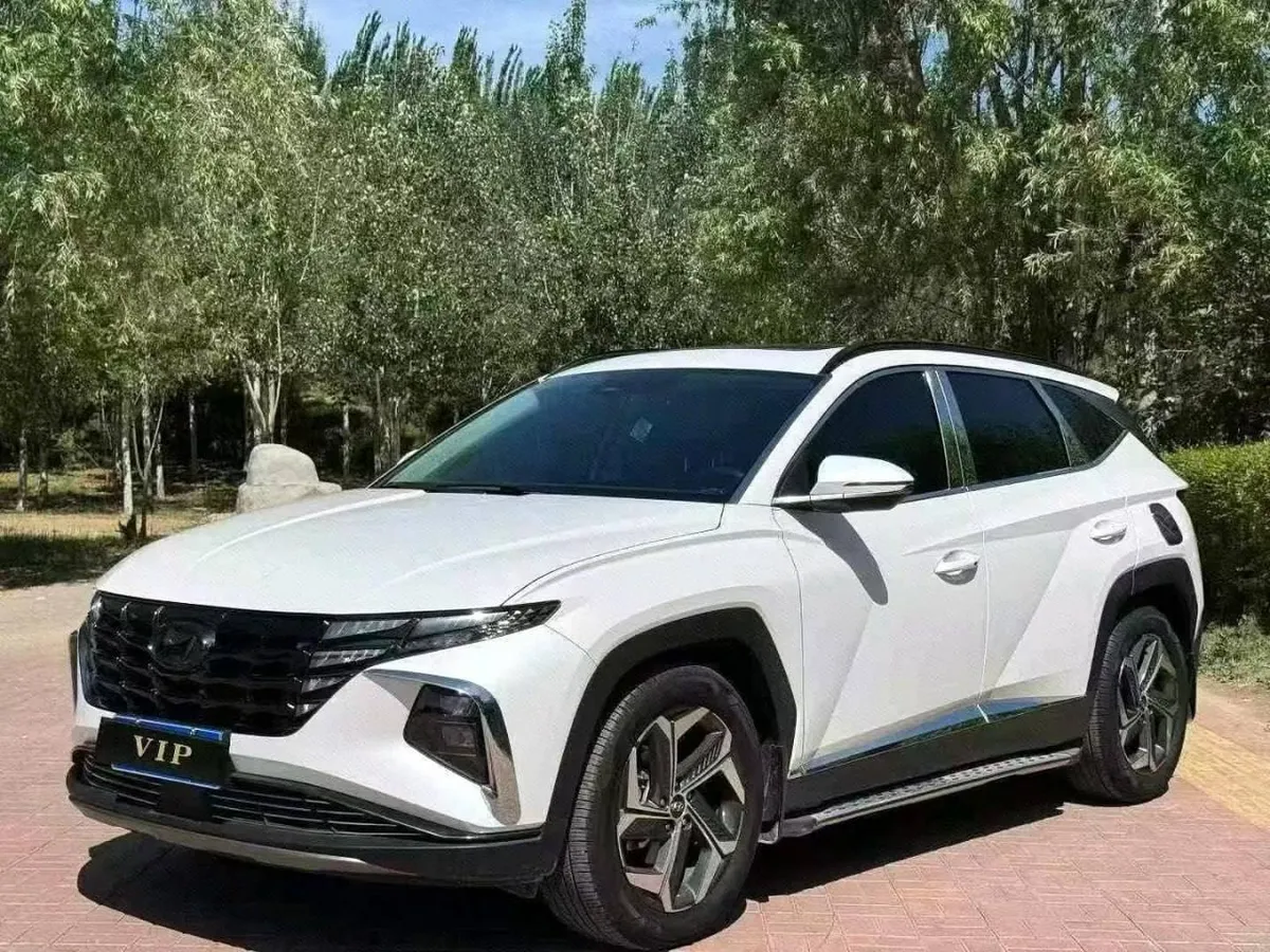 HYUNDAI TUCSON PREMIUM EDITION (КРУИЗ-КОНТРОЛЬ ПОДОГРЕВ ПЕРЕДНИХ СИДЕНИЙ И МНОГОЕ ДРУГОЕ) 2022