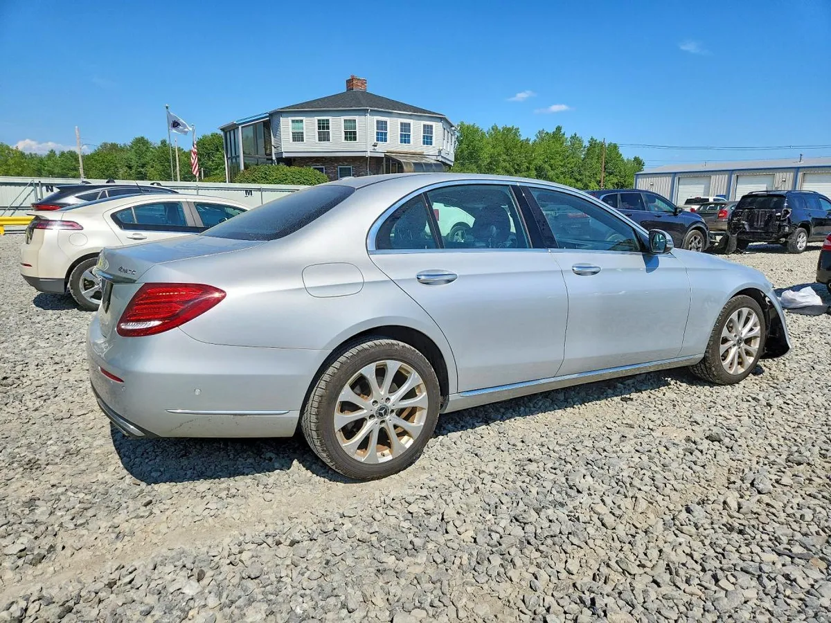 MERCEDES-BENZ E-CLASS 300 4MATIC 2019