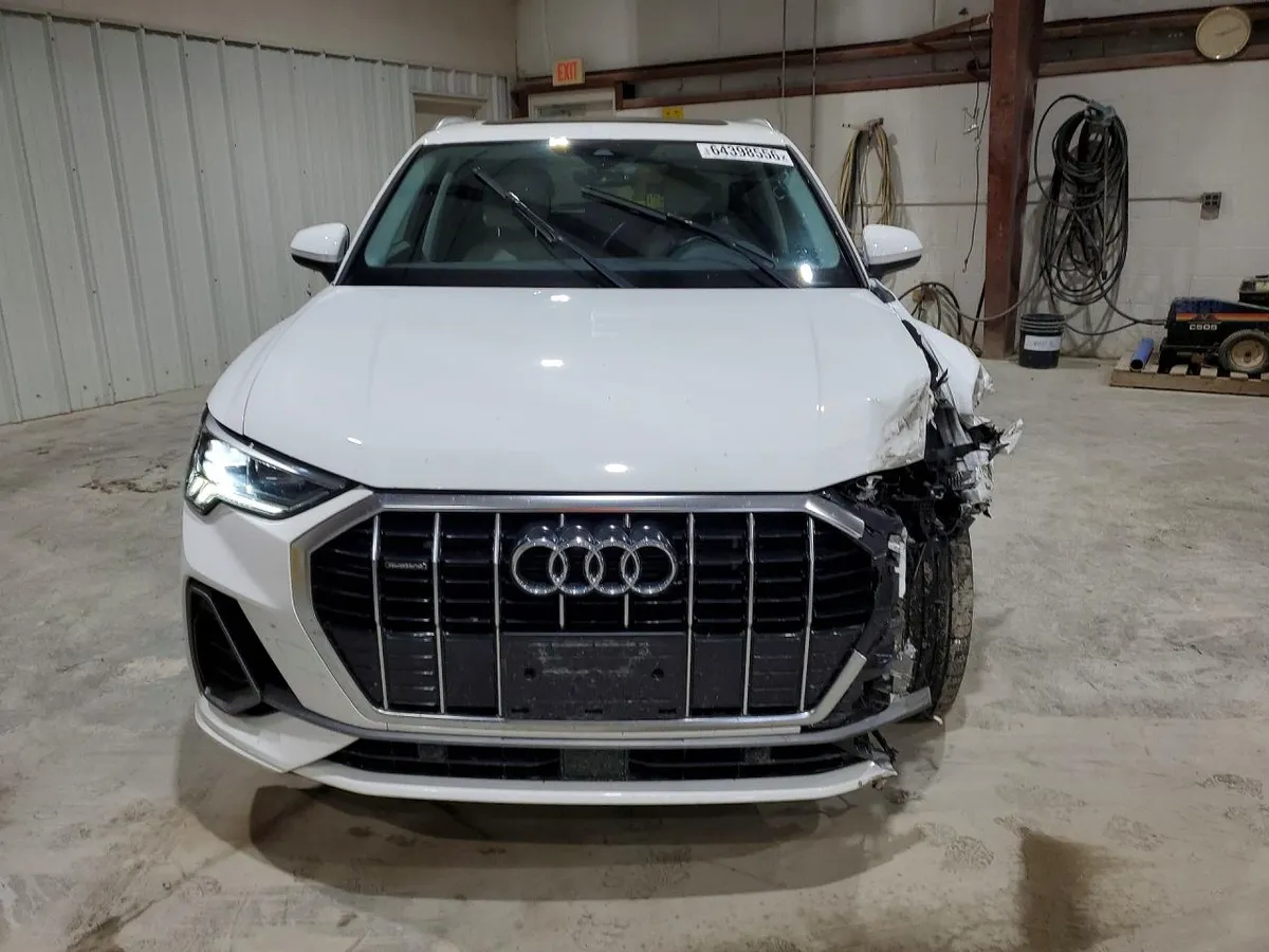 AUDI Q3 PREMIUM 2023