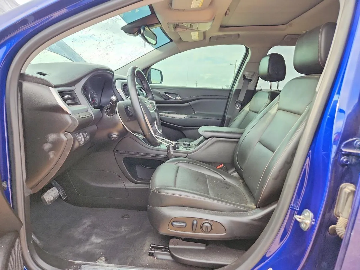 GMC ACADIA SLT 2023